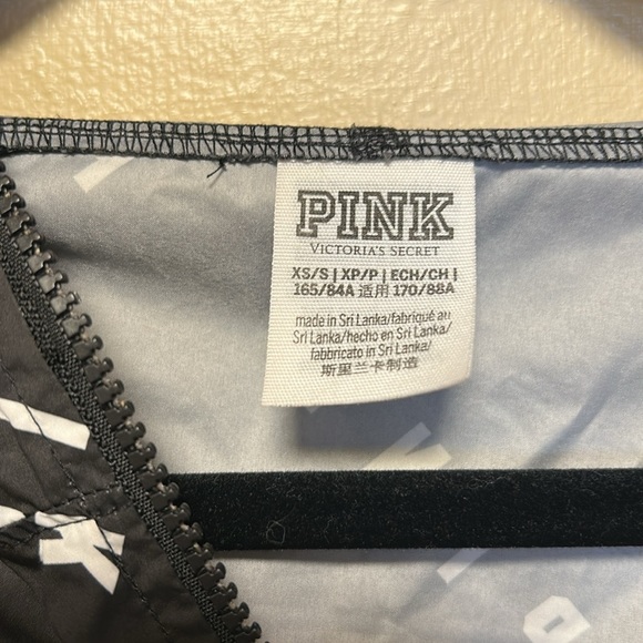 Women's Black Logo Hooded Pink Victorias Secret Windbreaker - Picture 2 of 4